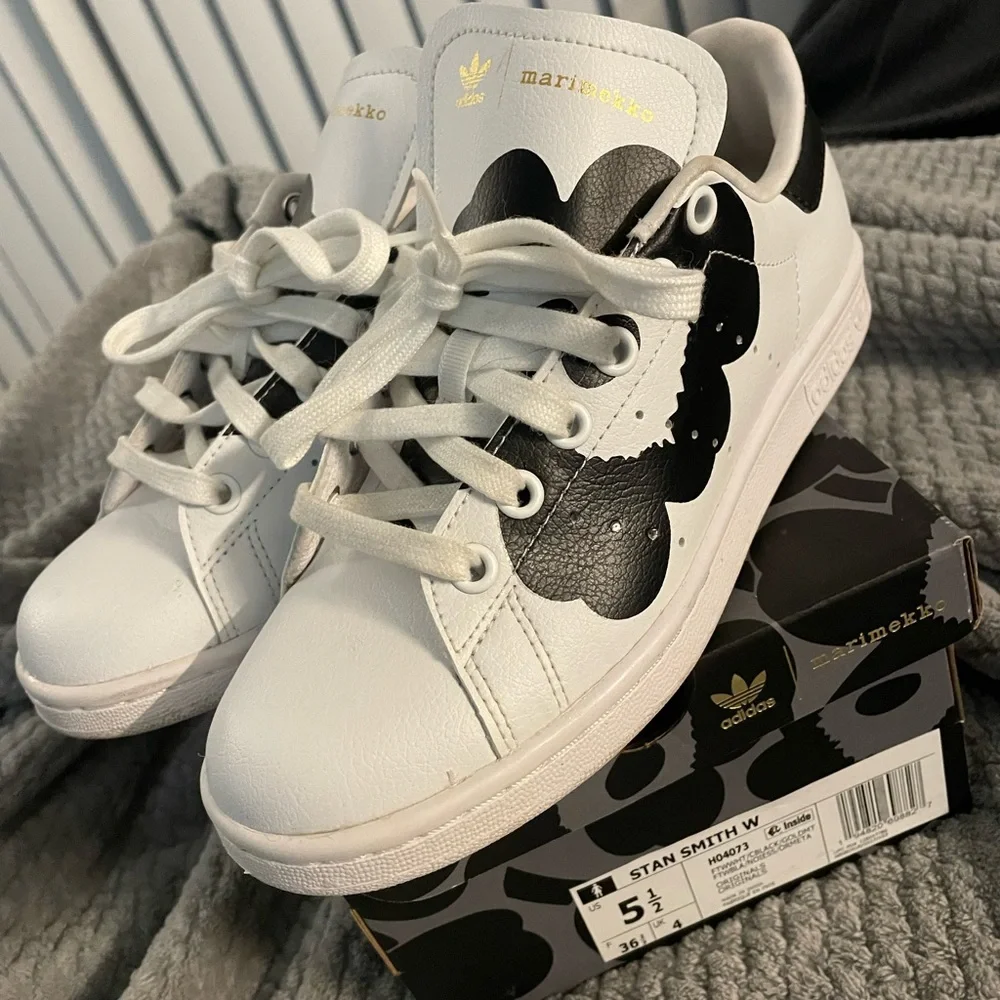 adidas Originals x Marimekko White Sneakers with Black Floral Print